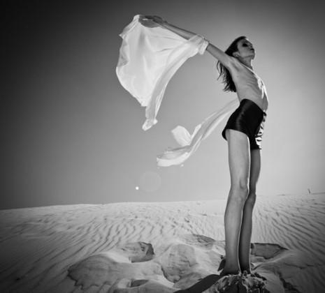 似男非女 “妖孽”般國(guó)際男模