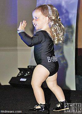 博伊登每當(dāng)音樂響起，便會(huì)手舞足蹈。