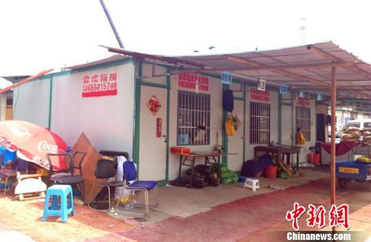 走進(jìn)杭州“柜族”：買不起也租不起房集裝箱難安放