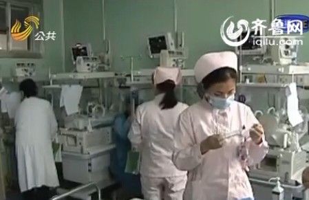 四個(gè)孩子每天的花費(fèi)都要一萬多。