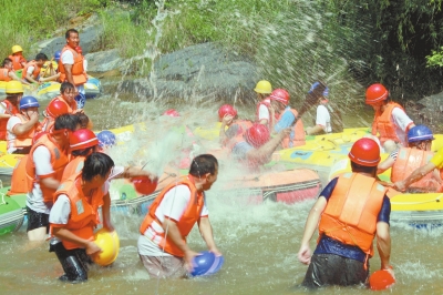 端午節(jié)，購(gòu)漂流可免費(fèi)暢游豫西大峽谷