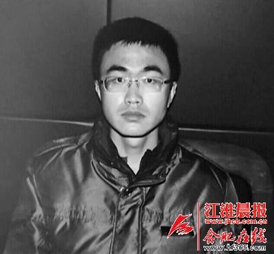 阿輝照片。（當(dāng)?shù)鼐教峁? uploadpic=