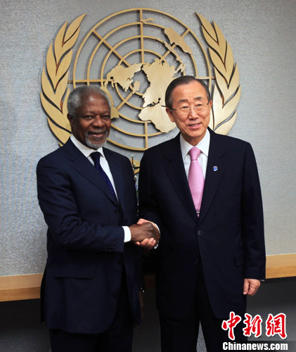 當(dāng)?shù)貢r(shí)間2月29日，前任聯(lián)合國秘書長科菲·安南抵達(dá)紐約聯(lián)合國總部，與現(xiàn)任聯(lián)合國秘書長潘基文就敘利亞問