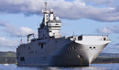 俄羅斯向法國(guó)購(gòu)買西北風(fēng)級(jí)兩棲攻擊艦。