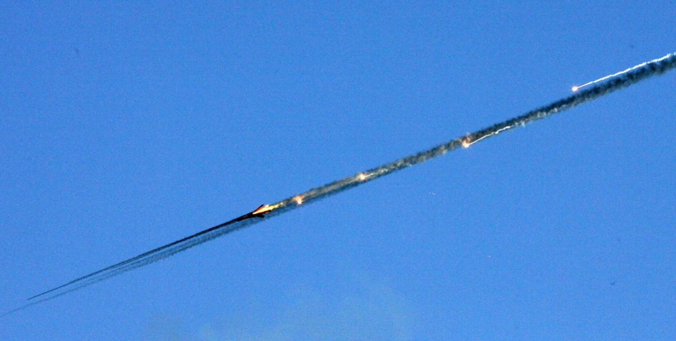 印度空軍鐵拳實戰(zhàn)演習曝光 場面大LCA戰(zhàn)機上陣