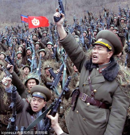 　朝鮮人民軍士兵戰(zhàn)意高昂。