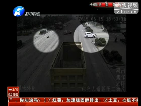 瘋狂司機(jī)拖行民警3公里后碾壓