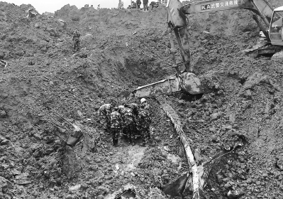 深圳滑坡 數十名河南老鄉(xiāng)失聯